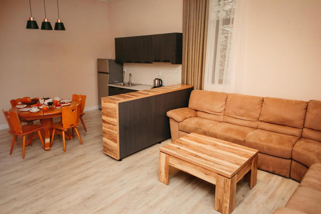 Plagio Terrace Homes Apartment